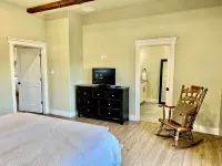 Brand New Hill Country Retreat: Stunning Views & Lake Access--Family Perfect - 4-Sterne