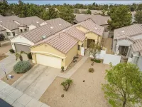 Phoenix Valley Stay Hotels near Mystery Castle