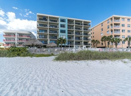 Beach Condo at John's Pass