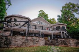 Keowee Lakefront 🛶 dock, canoe, kayaks, and more!