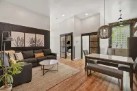 A Cleveland Modern and Historic Apartment - Condos