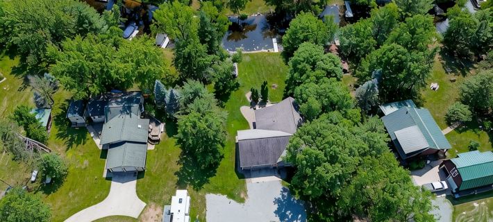 Grand Lodge on Pine Lake/Lake Holcombe Hotels in Chippewa County