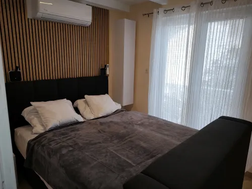 Apartment Directly by the Sea First Row Island Vir South. Near Zadar 2Pers.