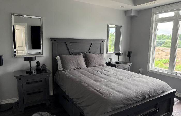 Premier Host • Lux 2Br Pickering Retreat • AC, WiFi & Free Parking