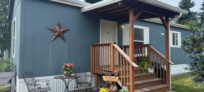 NW Retreat, Convenient 3 Block Walk to Main Street フォークスのホテル