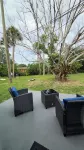 Peaceful accomodation. Walking distant to Port Richey waterfront restaurants. - Bungalows