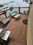 4-bedroom waterfront house in lovely Newman Lake with AC, WiFi. Family friendly. - Boutique