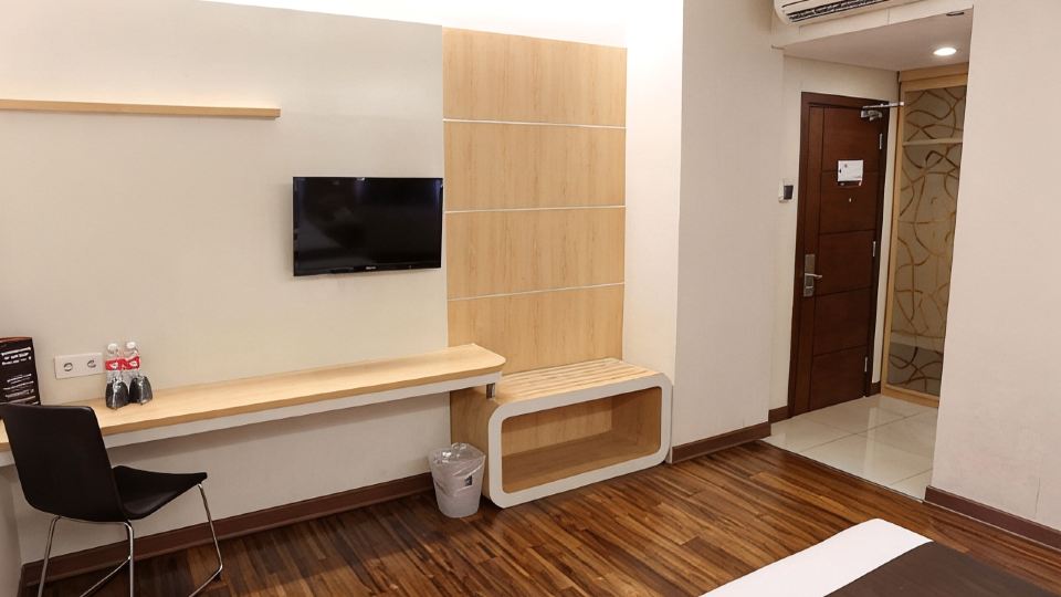 Sub City Hotel