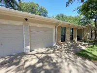 Beautiful 4 Bedroom in quiet neighborhood!