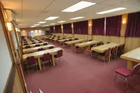 Arwana Inn - parking