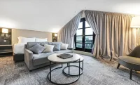 DoubleTree by Hilton London Kensington Hotels in Kensington