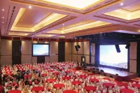 Adimulia Hotel Medan - Business