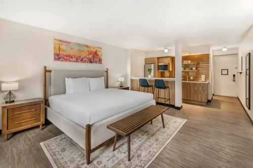 The Quincy, Ascend Hotel Collection - Condos