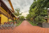 U Luang Prabang - parking