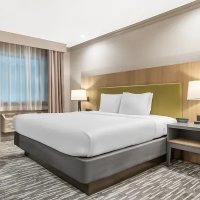 Country Inn & Suites by Radisson, Metairie (New Orleans), La Hotels near Wedell Monument