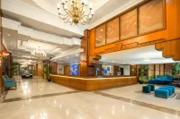 Gran Senyiur Hotel - parking