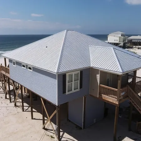 Beautiful Gulf 4 Br/4 Bath, High End Furnishings w/Beach Gear and 2 Kayaks!