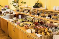 Hotel am Schloß - breakfast