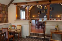 The Fieldhead - bars