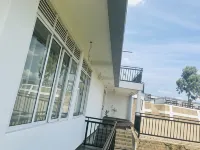 霍朗迪亞飯店 - 停車場