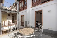 Apartamentos Boutique Granada 3000 - Condos