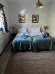 Large privately owned villa, close to beaches - Villas