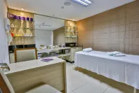 Flat Plaza Hotel - Setor de Hotéis Norte - spa