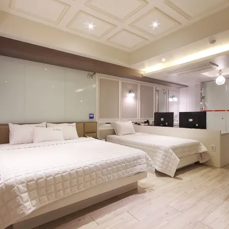 Bomun Ciel Hotel Отели рядом с достопримечательностью «Парк аттракционов Gyeongju World»