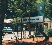 Route 19 Inn - Mountain view