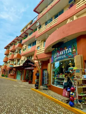 Zihuatanejo Centro - balcony