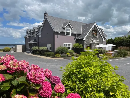 Keanes of Curraheen, Bar, Restaurant & Accommodation - Pensions