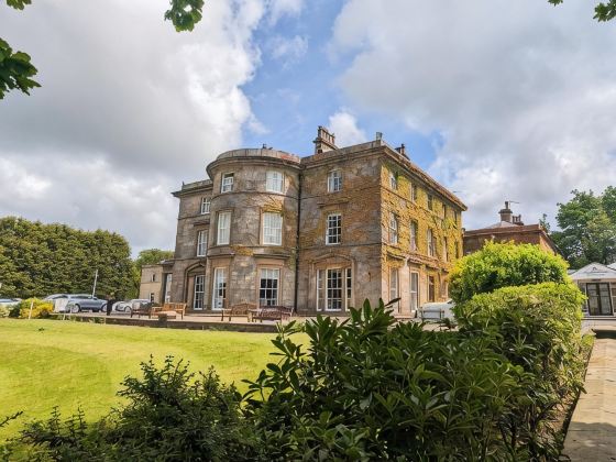 Shaw Hill Hotel Golf and Country Club