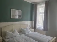 Familienfreundliche Ferienwohnung in der Altstadt von Güstrow Hotels in Gustrow