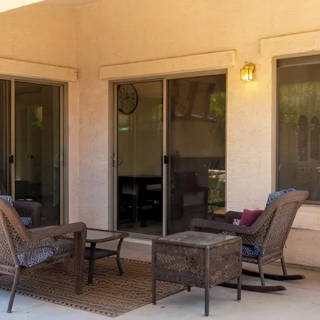 Airy Oasis Sleeps 8- Pool, Spa & Pool Table