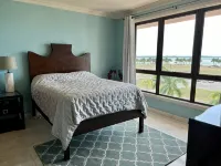 Views! Views! Penthouse with Golf, Beach, Pool and 2 Carts - WiFi