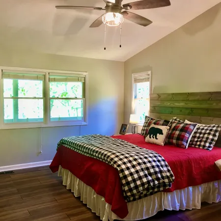 Relaxing retreat on Otter Falls with views of Grandfather Mountain.