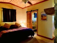 Murphy Mountain House - Creeks, Firepits & High Speed Internet! - balcony