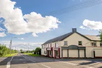 5 Corners Guest Inn