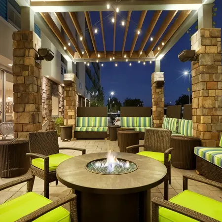 Home2 Suites by Hilton Newark Airport