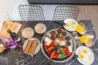 Mamilla View Urban - Boutique Hotel - Kitchens