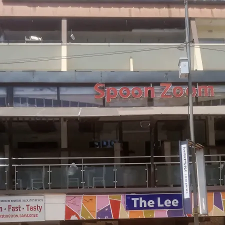 Spoon Zoom Malazi Hotel
