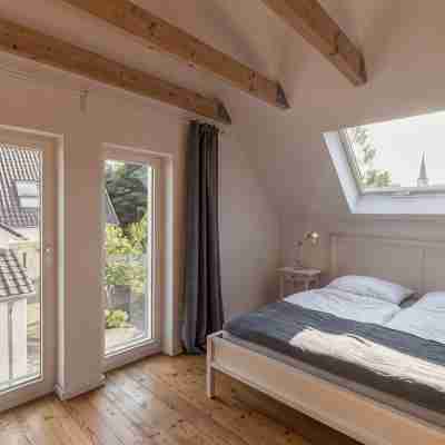 "Brunnenhaus": Stylish vacation home with Mediterranean courtyard and huge garden Rooms