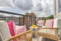 BIG GROUP TRIPS! PRIME LOCATION 2MILES TO BROADWAY!!! UP TO 5 HOMES TOGETHER! - 5-Star