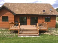Newer Modern Lodge! Central Black Hills, 4 Bdrms/2 Baths-15 Min. to Mt. Rushmore - 4-Star