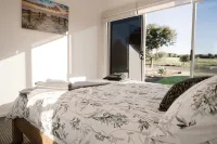 Offshore Beach House - Wi-fi & linen included - Wifi