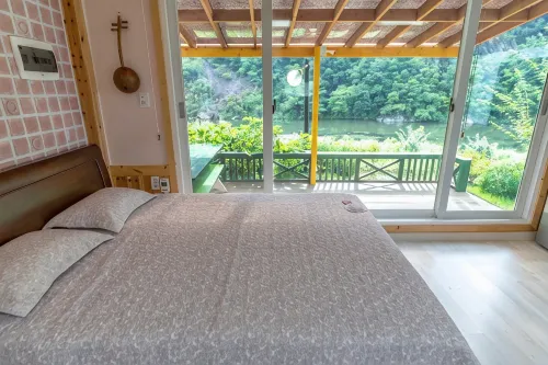 Boeun Supsogui Hayan Pension - ที่มีที่จอดรถ