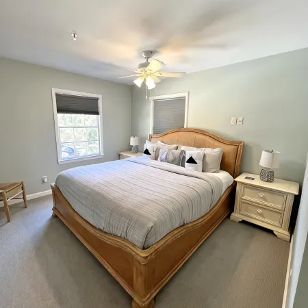 Downtown Beaufort Getaway - 0.3 mi Walk to Bay Street!