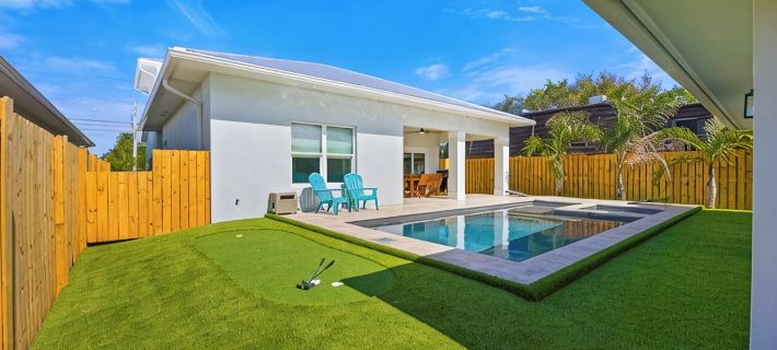Welcome to Casa Rio Grande, your perfect getaway in beautiful Jensen Beach! Hotels in Jensen Beach