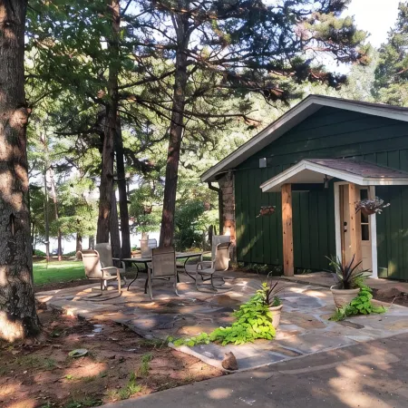 Russellville Lake House- waterfront with private dock