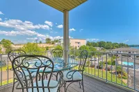 Lakeview Condo w/ Balcony+Pool Access, Sunrise View! - 4 stjerner